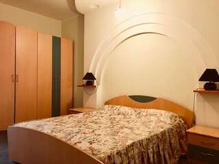 Гостиница Айвенго Вольск-6